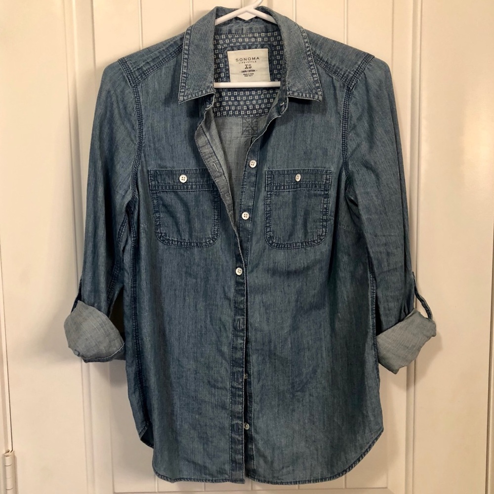 Denim/Chambray Button Down